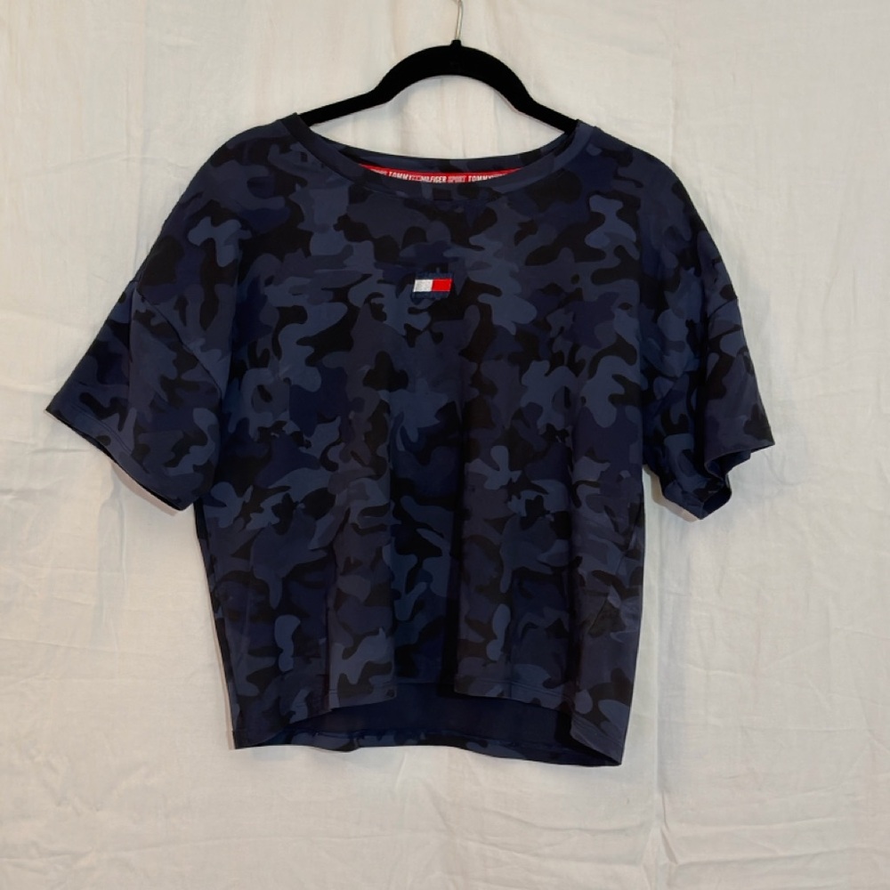 Tommy Hilfiger Sport Camo Cropped Tee Women’s M
